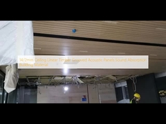 14/2mm Langit-langit Kayu Linear Grooved Panel Akustik Absorpsi Suara Bahan Bangunan