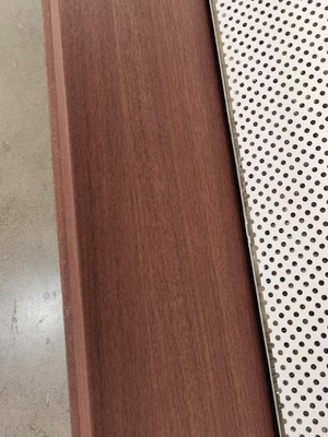 2/2/0.5mm Veneer Oak Aluminium Panels Microperforated Metal Wall Soundproofing Board