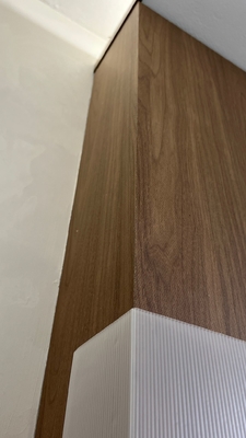 1.8/1.8/0.5mm Acoustic Nano Microperforated Wood Panels Lamitak Finish Meeting Room