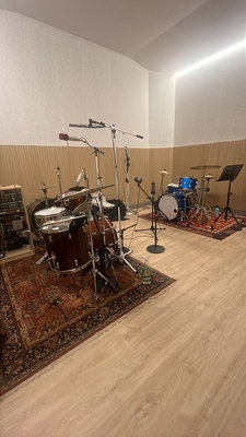 16/16/6mm Studio Room Formica Laminate Timber Perforated Acoustic Panels Wall Board