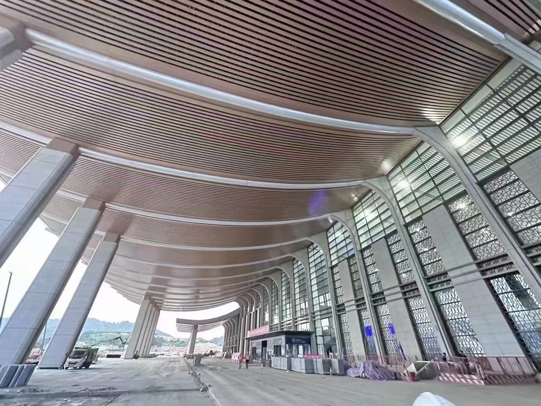 R400 Woodgrain Curved Ceiling Baffles Aluminum Composite Sound Absorption Panel