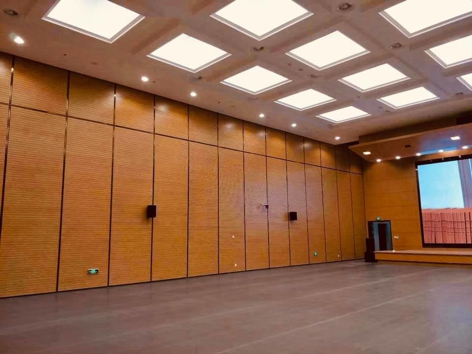 5/3mm Auditorium Linear Grooved Acoustic Wall Panels Sound Absorption Isolation Board