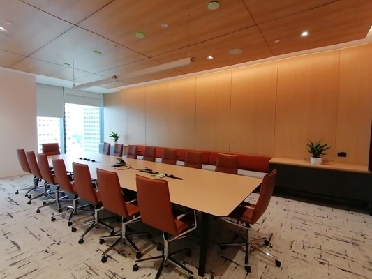 0.5mm Holz Holz Mikroporforiertes Akustik-Panel Büro Schalldichtes Flammschutzbrett