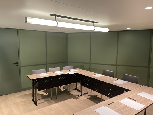 4/4/1mm Laminierte Wand Perforierter MDF-Panel Akustik-Schalldämpfende Deckenplatte